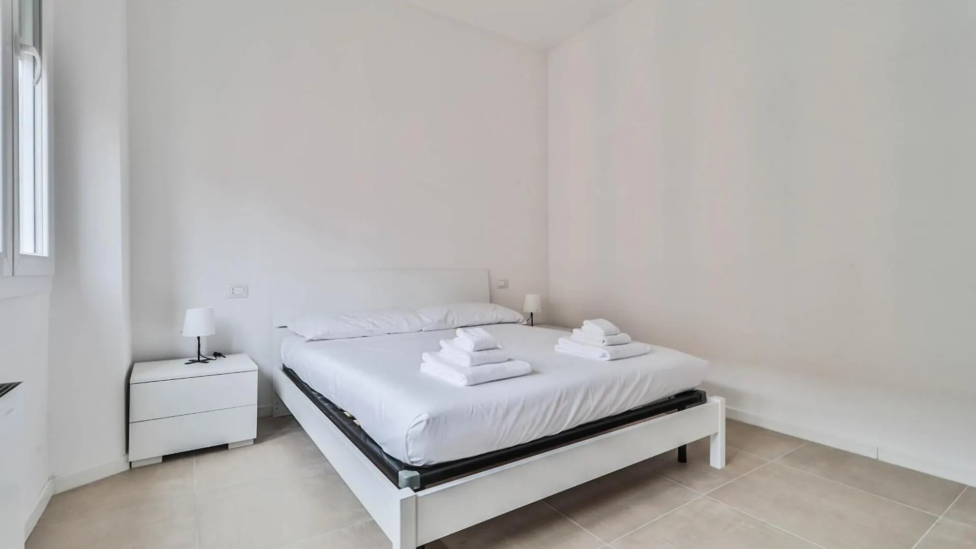 Apartment Arcos - 10 Minutes Walk To Piazza Maggiore Bologna